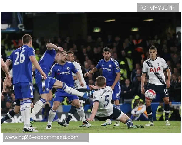 英超激战：多特蒙德点球大战险胜热刺全场沸腾战术解析