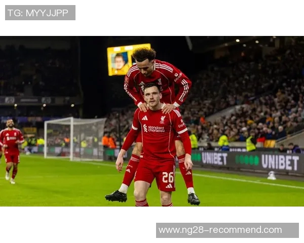 足总杯曼城逆转多特蒙德红牌争议引发全场热议