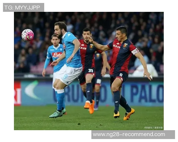 德甲激情对决那不勒斯与切尔西战成平局争议判罚引发全场热议